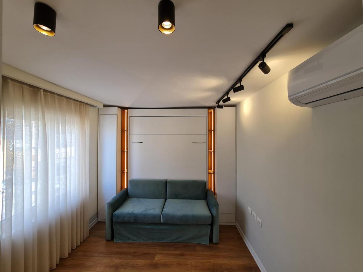 Adore - Modern Studio Tiranë Ngoại thất bức ảnh